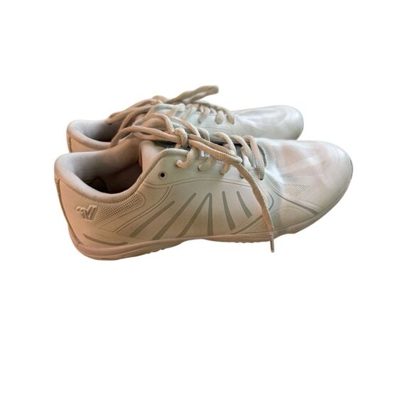 Varsity Miza Step Up White Silver Womens Cheerleading Cheer Team Shoes Sz 8.5 - Picture 1 of 9